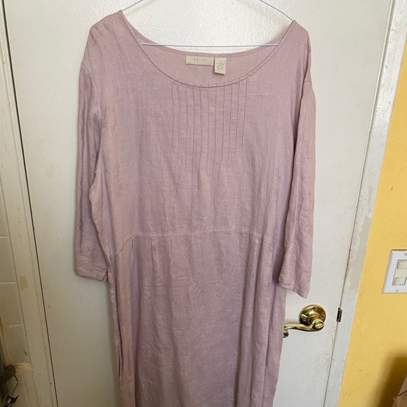 J. Jill Dresses & Skirts - J. Jill Large Petite Light Purple Linen Dress